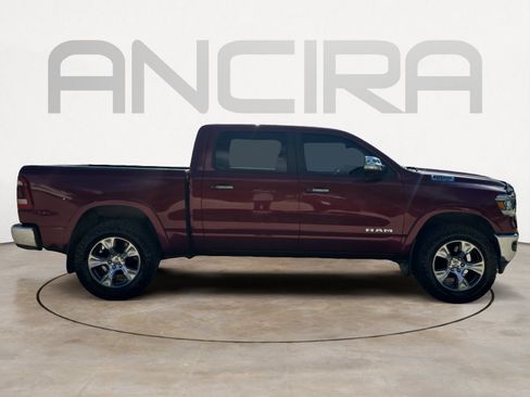 Used 2022 RAM 1500 Laramie AWD/4WD image 11