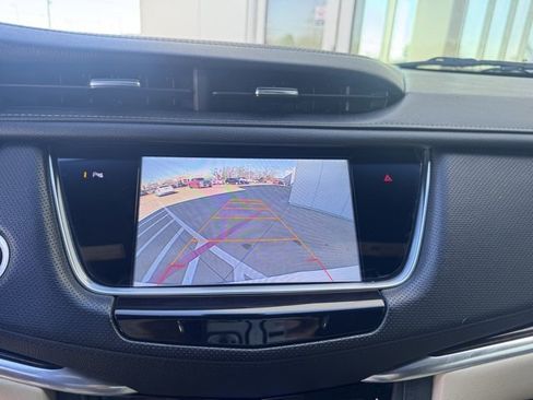 Used 2017 Cadillac XT5 Luxury w/ Driver Awareness Package image 25