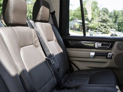 Used 2012 Land Rover LR4 HSE LUX AWD/4WD image 38