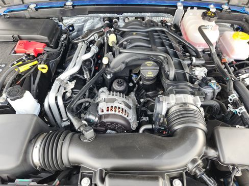 Used 2025 Jeep Wrangler Unlimited Rubicon image 37