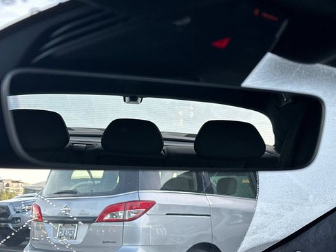 Used 2024 Lucid Air Pure image 25