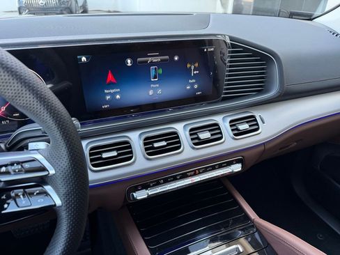 New 2026 Mercedes-Benz GLS 450 4MATIC image 22