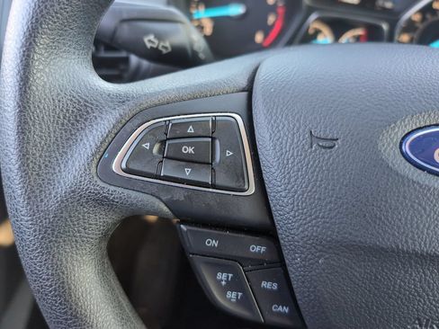 Used 2018 Ford Escape SE AWD/4WD image 16