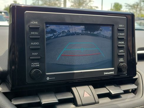 Used 2022 Toyota RAV4 XLE w/ Convenience Package AWD/4WD image 28