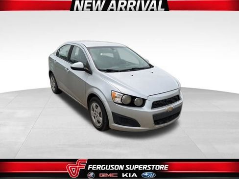Used 2015 Chevrolet Sonic LS FWD image 1