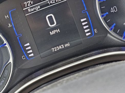 Used 2023 Chrysler Voyager LX FWD image 12