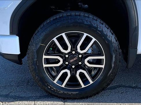 New 2026 GMC Sierra 1500 AT4 image 12