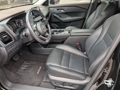 Used 2023 Nissan Rogue SL FWD image 14