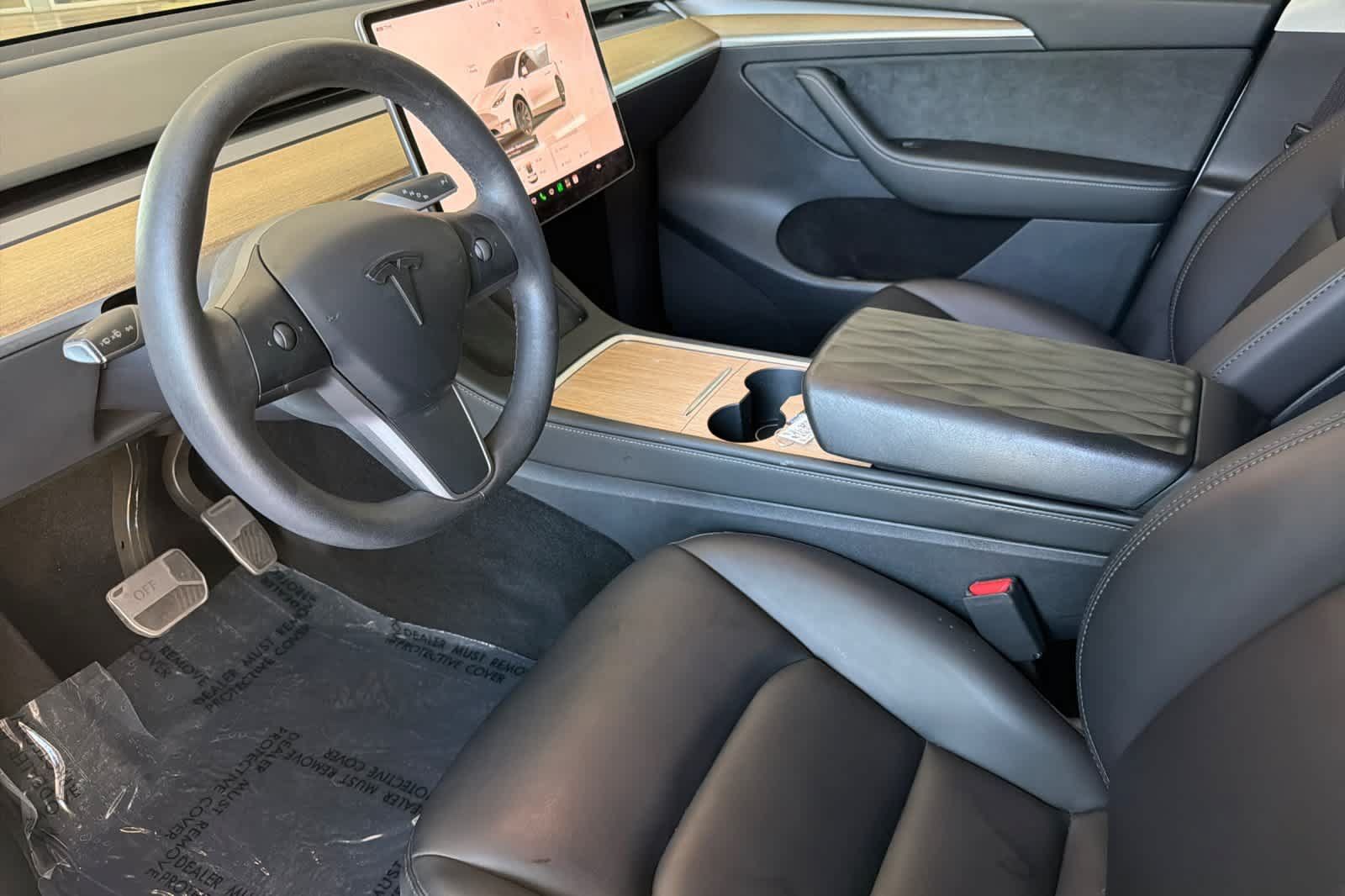 Used 2023 Tesla Model Y AWD image 11