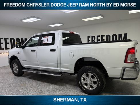 Used 2024 RAM 2500 Big Horn w/ Off Road Package AWD/4WD image 6