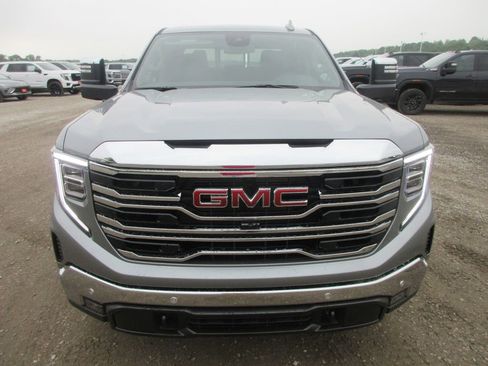 New 2026 GMC Sierra 1500 SLT w/ SLT Premium Plus Package AWD/4WD image 12