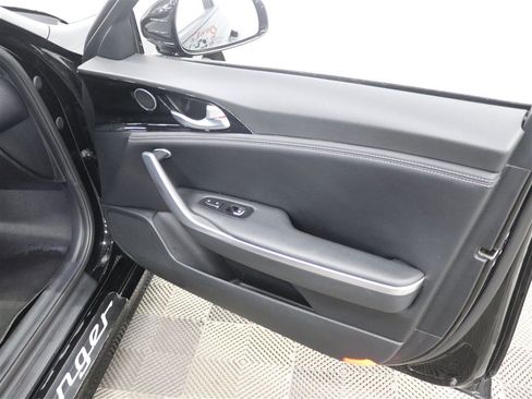 Used 2022 Kia Stinger GT-Line RWD image 32