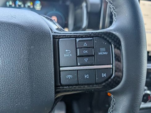 Used 2025 Ford F150 Lariat w/ Equipment Group 501A Mid image 13