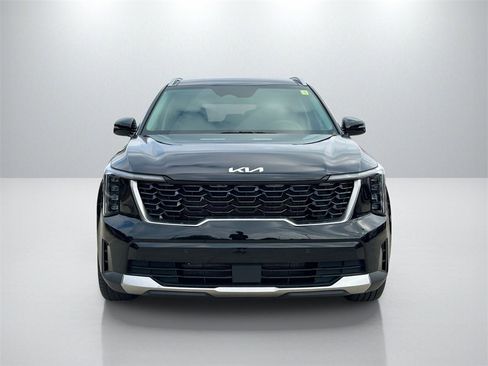 Used 2025 Kia Sorento S w/ Panoramic Sunroof Package image 2