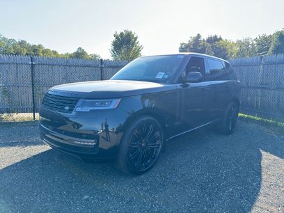 New 2025 Land Rover Range Rover SE