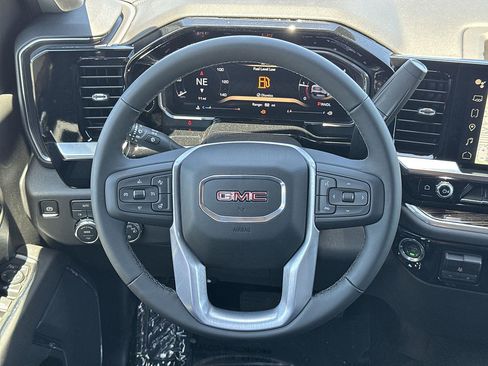 New 2026 GMC Sierra 1500 SLE AWD/4WD image 8