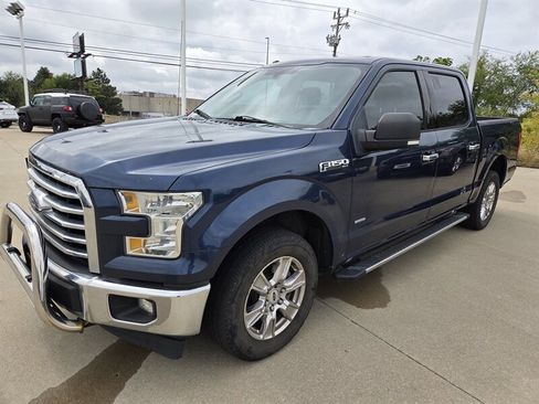Used 2017 Ford F150 XLT w/ Equipment Group 301A Mid image 7