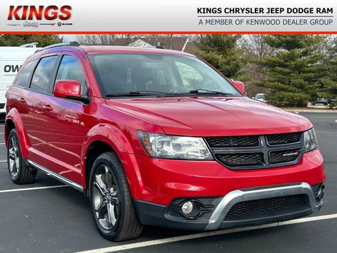 Used 2015 Dodge Journey Crossroad image 1