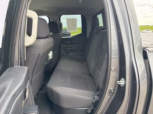 Used 2023 Toyota Tundra SR5 w/ SR5 Convenience Package AWD/4WD image 17