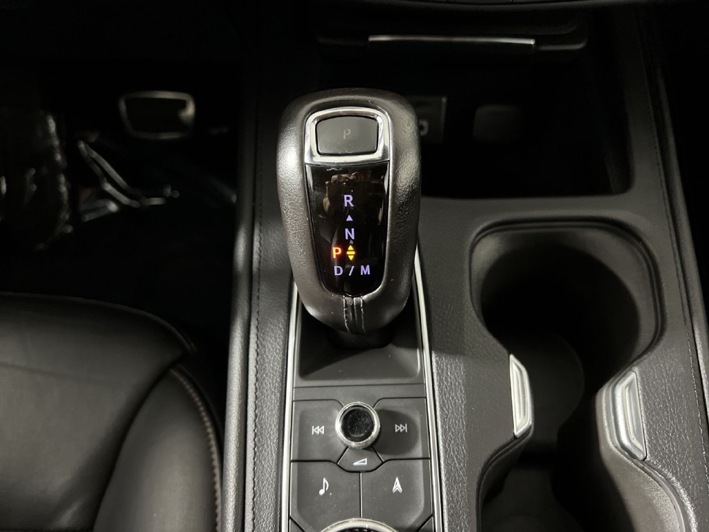 Used 2019 Cadillac XT4 Sport AWD/4WD image 22