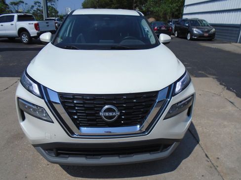 Used 2023 Nissan Rogue SV FWD image 7