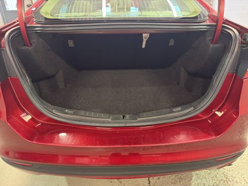 Used 2013 Ford Fusion SE FWD image 30