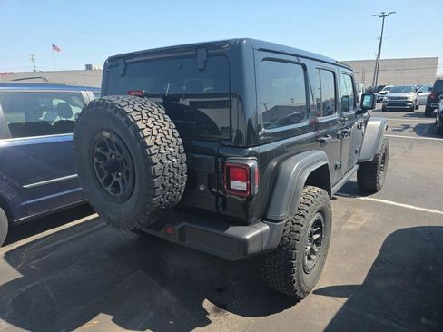 Used 2023 Jeep Wrangler Unlimited Sport image 3