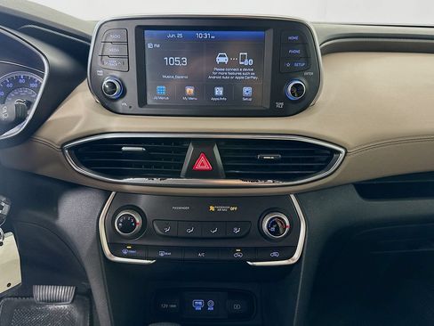 Used 2020 Hyundai Santa Fe SE FWD image 14