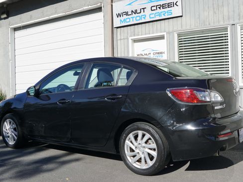 Used 2012 MAZDA MAZDA3 i Touring FWD image 17