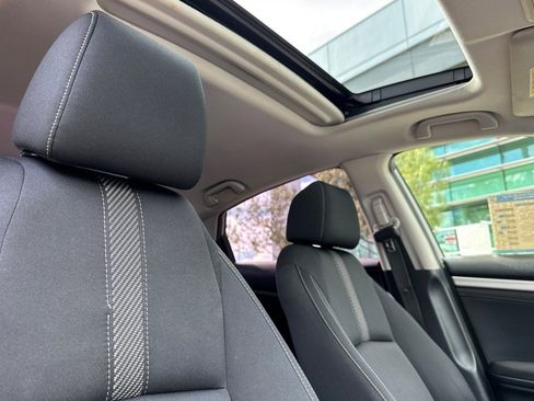 Certified 2018 Honda Civic EX-T image 16