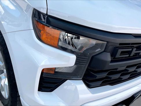Used 2023 Chevrolet Silverado 1500 Custom RWD image 26