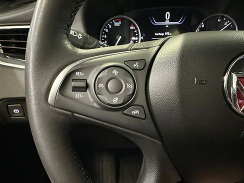 Used 2020 Buick Enclave Avenir w/ Avenir Technology Package AWD/4WD image 9
