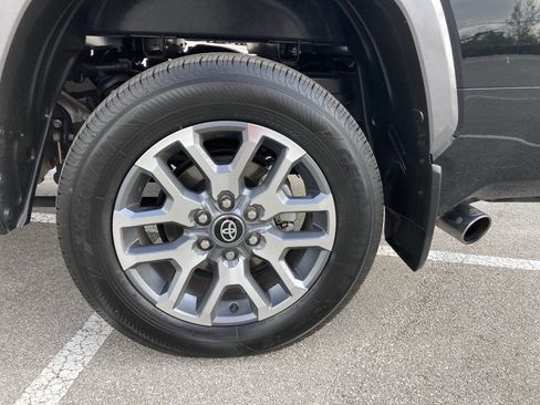 Used 2025 Toyota Tundra 1794 Edition image 19