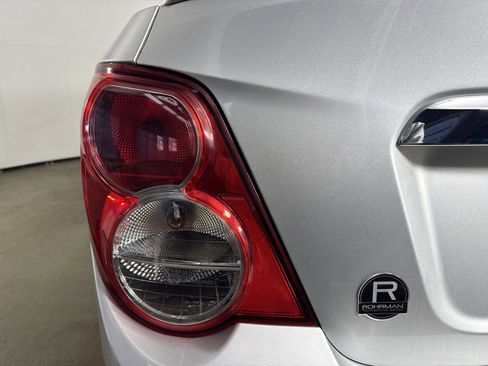 Used 2014 Chevrolet Sonic LTZ image 28