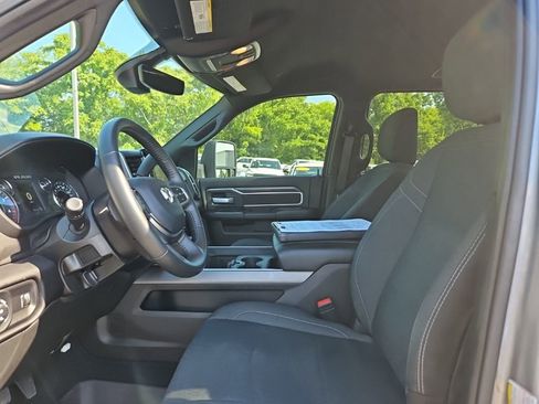 Used 2024 RAM 3500 Big Horn w/ Sport Appearance Package AWD/4WD image 16