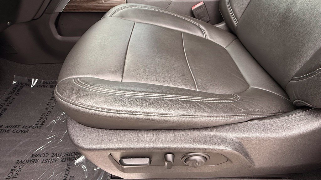 Used 2019 Chevrolet Silverado 1500 RST AWD/4WD image 5