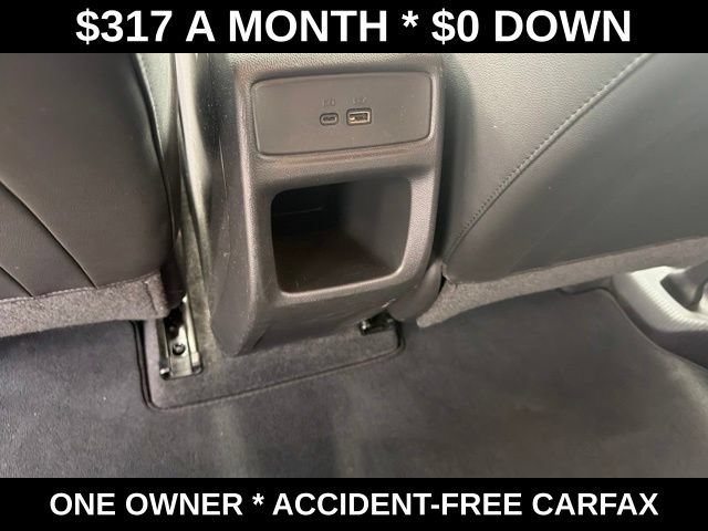 Used 2025 Chevrolet Trax LT FWD image 39