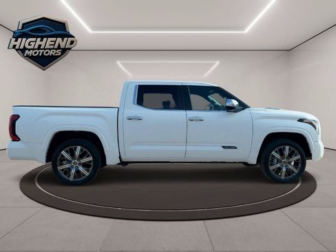 Used 2024 Toyota Tundra Capstone AWD/4WD image 7