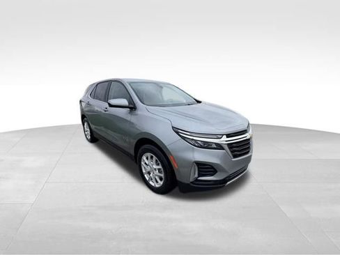 Certified 2024 Chevrolet Equinox LT image 4