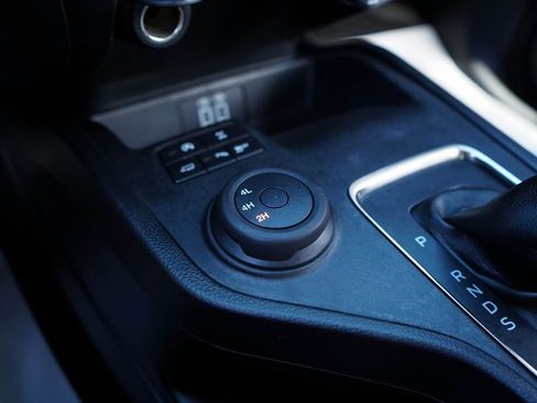 Used 2019 Ford Ranger XLT w/ Equipment Group 301A Mid image 22