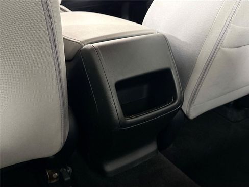 Used 2019 Honda Accord LX image 32