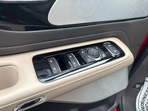 Used 2020 Lincoln Aviator Reserve w/ Equipment Group 202A image 20