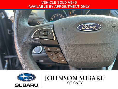 Used 2017 Ford Escape SE image 12