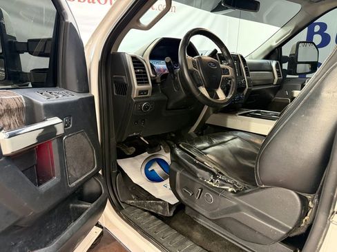Used 2018 Ford F350 Lariat w/ Lariat Ultimate Package image 12