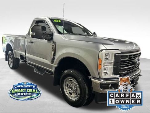 Used 2023 Ford F250 XL w/ Snow Plow/Camper Package AWD/4WD image 7