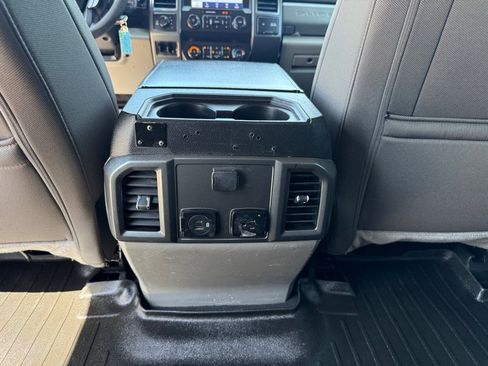 Used 2021 Ford F250 XLT w/ XLT Premium Package AWD/4WD image 24