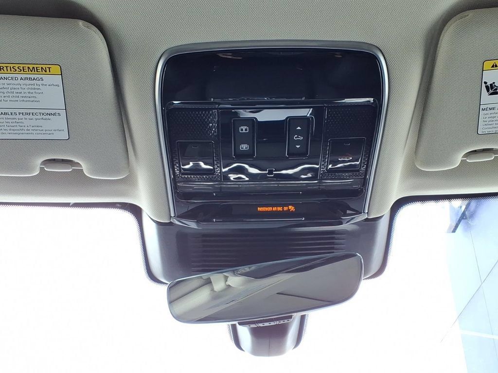 New 2026 Land Rover Range Rover SE AWD/4WD image 24