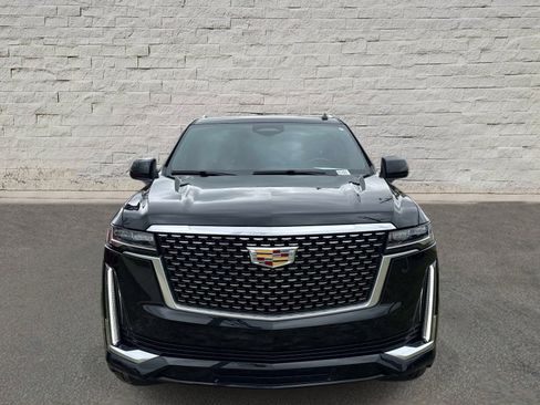 Used 2023 Cadillac Escalade ESV Premium Luxury AWD/4WD image 9