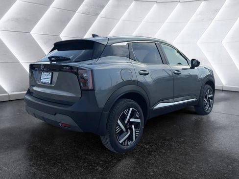 New 2026 Nissan Kicks SV w/ SV Premium Package image 8