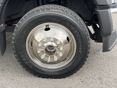 Used 2021 Ford F550 4x4 Regular Cab Super Duty image 24